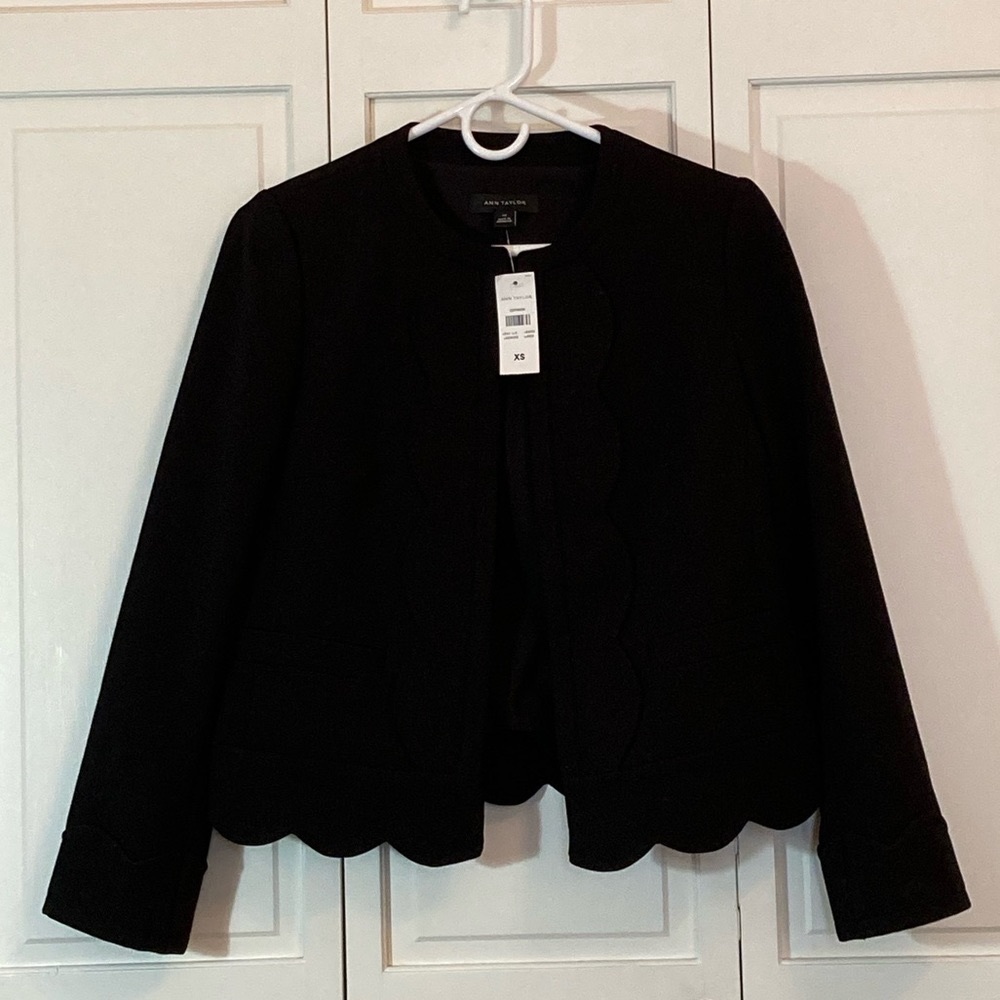 Ann Taylor black pantsuit, NWT